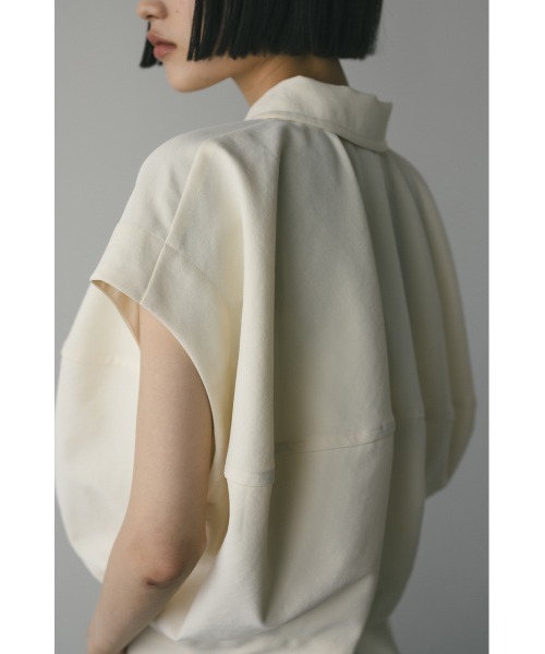 STYLEMIXER（スタイルミキサー）の「フォルムショートベスト（シャツ/ブラウス・レディース・アイボリー/ブラック/ブラウン・FREE）」の15枚目の写真