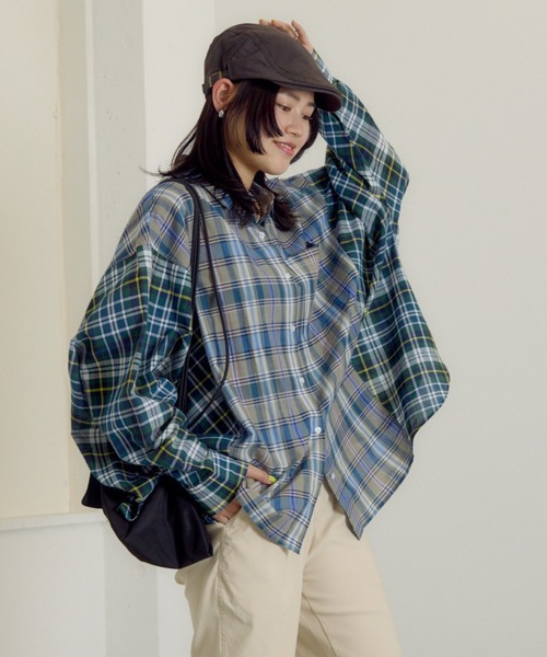 RODEO CROWNS WIDE BOWL（ロデオクラウンズワイドボウル）の「クレイジーチェックシャツ（シャツ/ブラウス・レディース・ピンク系その他/ブラック系その他/ブルー系その他・FREE）」の2枚目の写真