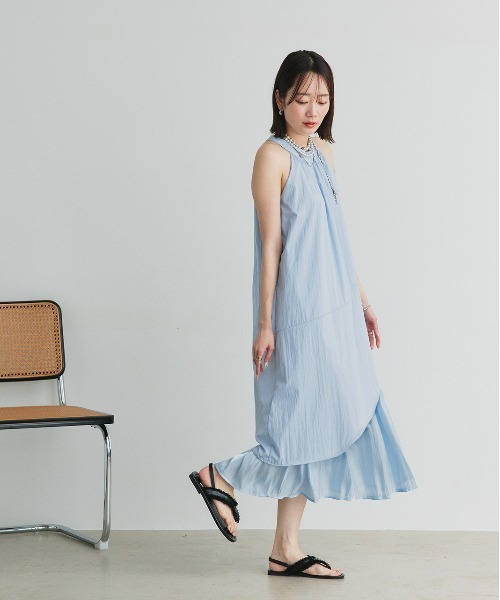 ad thie(アドティエ)の「フリンジデザイン フラットサンダル(サンダル・レディース・アイボリー/ブラック・LARGE/MEDIUM)」の7枚目の写真