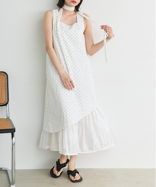 ad thie(アドティエ)の「フリンジデザイン フラットサンダル(サンダル・レディース・アイボリー/ブラック・LARGE/MEDIUM)」の8枚目の写真