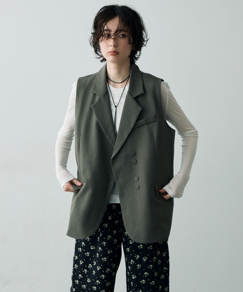 Trish（トリッシュ）の「テーラードアシメデザインジレ（テーラードジャケット・レディース・ベージュ/グレー・FREE）」の6枚目の写真