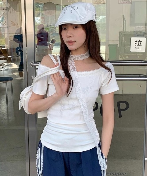 LADY LIKE(レディライク)の「レースストール付きサイドギャザーTシャツ(Tシャツ/カットソー・レディース・ホワイト/グレー・M)」の21枚目の写真