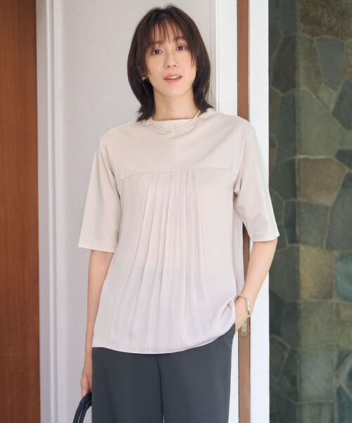 J.PRESS(ジェイプレス)の「【洗える・抗菌防臭・接触冷感・吸水速乾】ドライポンチ フレア カットソー(Tシャツ/カットソー・レディース・ブラック系/グレー系/サックスブルー系/ベージュ系・T15/T13)」の3枚目の写真