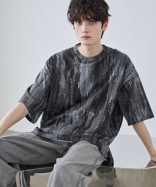 ASTRONOMY(アストロノミー)の「ビンテージ加工グラフィックTシャツ グラデーション/総柄(Tシャツ/カットソー・メンズ・ブラック系2/ホワイト系2/ブラック/ホワイト・S/M/L/XL)」の3枚目の写真