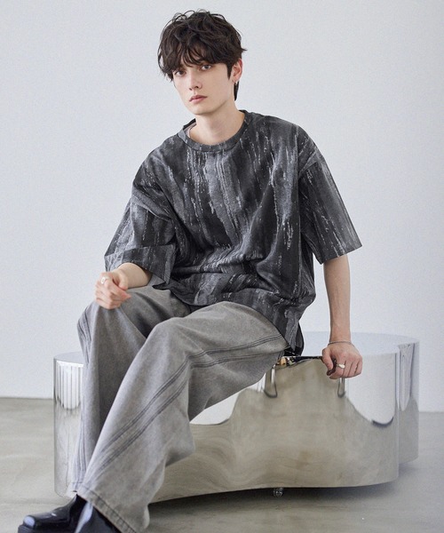 ビンテージ加工グラフィックTシャツ グラデーション/総柄（T