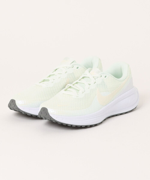 NIKE(ナイキ)の「《NIKE》W NIKE REVOLUTION 8(スニーカー・レディース・ホワイト/ブラック×ブラック/ホワイト系その他/コーラルピンク/ブラック×ホワイト/アイボリー/ピンク/ブルー系その他/ホワイト×レッド/パープル系その他/オレンジ/ホワイト系その他2/ブラウン系その他/オレンジ系その他/ブルー系その他2/ピンク系その他・23.0cm/23.5cm/24.0cm/24.5cm/25.0cm/22.5cm)」の5枚目の写真