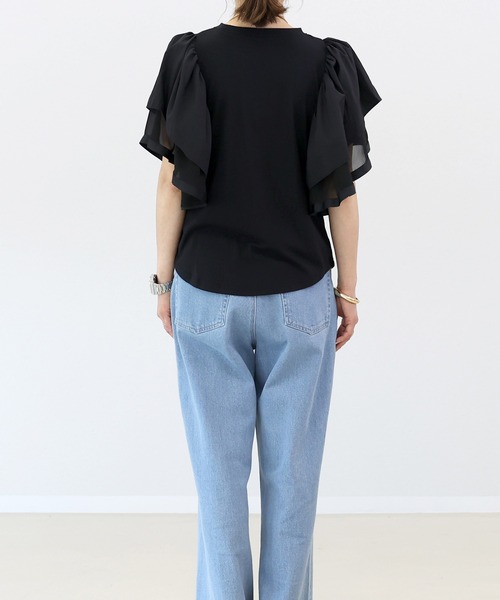 Aletta vita(アレッタビータ)の「T/C天竺xナイロン袖フリルプルオーバー(Tシャツ/カットソー・レディース・オフホワイト/ブラック・M)」の3枚目の写真