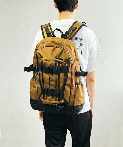 UMBRO(アンブロ)の「【umbro/アンブロ】 ドッキングリュック 大容量リュック(22L) & ショルダーバッグ(3L)(バックパック/リュック・レディース・ブラック/ブラウン・FREE)」の21枚目の写真