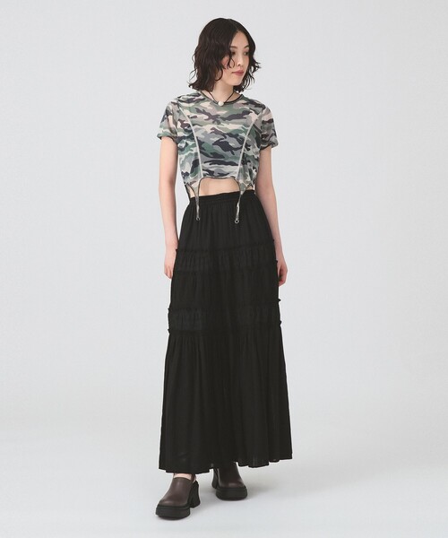 Ray BEAMS(レイビームス)の「カモフラ パターン ガーターベルト トップス(Tシャツ/カットソー・レディース・シルバー/オリーブ・ONE SIZE)」の15枚目の写真