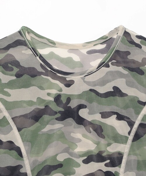 Ray BEAMS(レイビームス)の「カモフラ パターン ガーターベルト トップス(Tシャツ/カットソー・レディース・シルバー/オリーブ・ONE SIZE)」の22枚目の写真