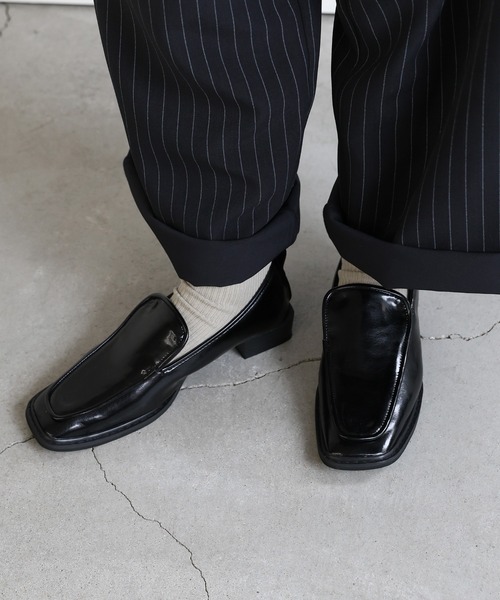 select MOCA(セレクトモカ)の「スクエアトゥシンプルローファー(ローファー・レディース・ブラウン/ブラック・LARGE/MEDIUM/SMALL)」の6枚目の写真