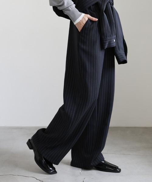 select MOCA(セレクトモカ)の「スクエアトゥシンプルローファー(ローファー・レディース・ブラウン/ブラック・LARGE/MEDIUM/SMALL)」の16枚目の写真