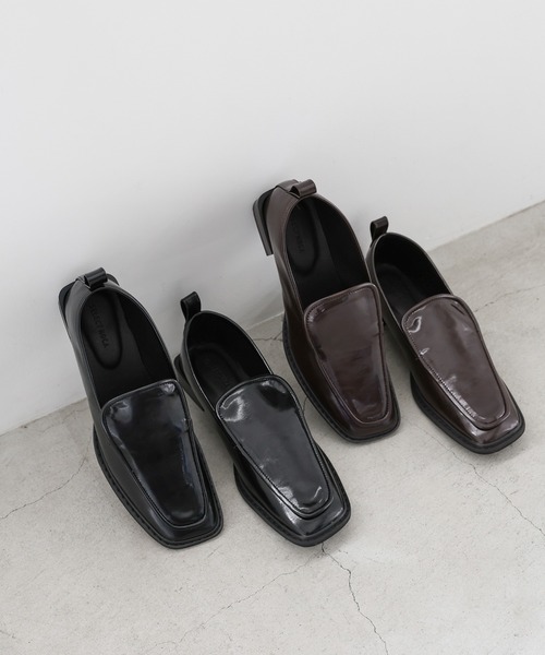 select MOCA(セレクトモカ)の「スクエアトゥシンプルローファー(ローファー・レディース・ブラウン/ブラック・LARGE/MEDIUM/SMALL)」の5枚目の写真