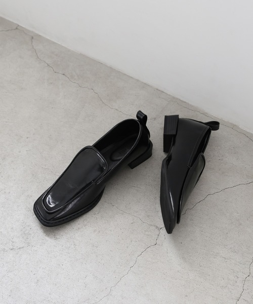 select MOCA(セレクトモカ)の「スクエアトゥシンプルローファー(ローファー・レディース・ブラウン/ブラック・LARGE/MEDIUM/SMALL)」の19枚目の写真