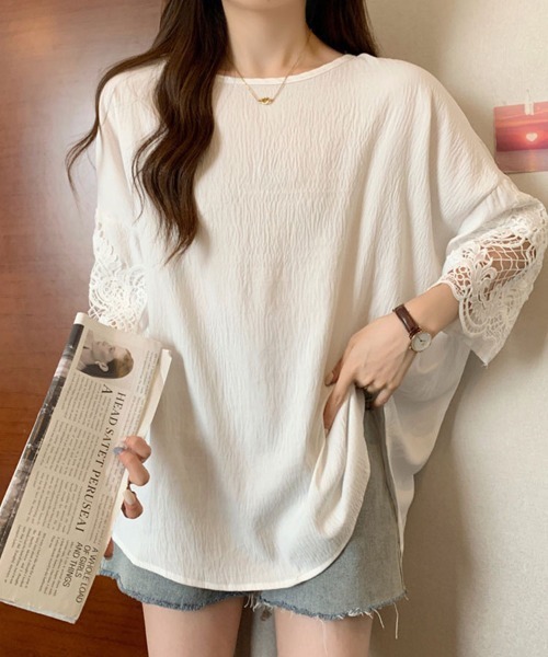 SallyLunn(サリーラン)の「大人きれいめカジュアル♪袖レースゆるシルエットブラウス【レディース/春夏/オーバーサイズ/半袖/七分袖】(シャツ/ブラウス・レディース・ブラック/ホワイト/ダークグレー・LARGE/MEDIUM)」の4枚目の写真
