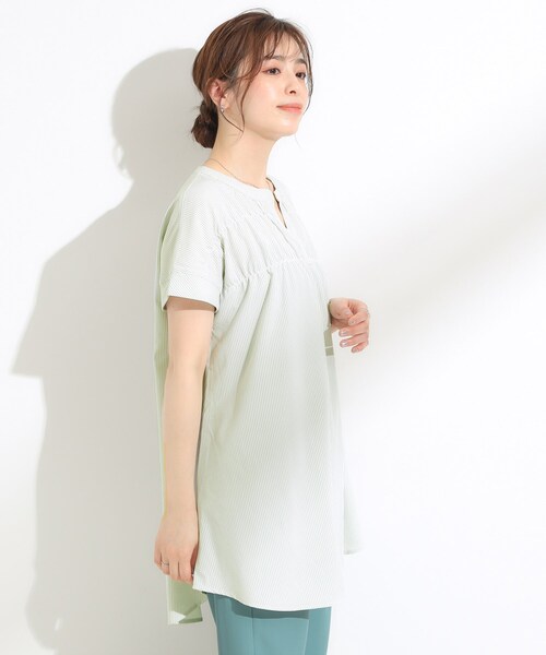 SHOO・LA・RUE(シューラルー)の「【S-LL/ひんやり/体型カバー】サッカーストライプ Aラインチュニックブラウス(チュニック・レディース・ブルー系その他4/ネイビー系2/グリーン系3/ピンク系その他・01/02/03/04)」の18枚目の写真