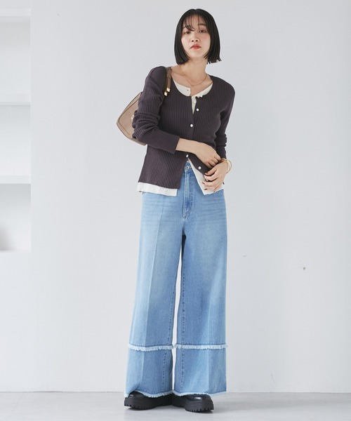 VIS(ビス)の「【WEB限定】フェイクレイヤードカーディガン(マルチWAY)(カーディガン/ボレロ・レディース・チャコールグレー/ベージュ/レッド・FREE)」の4枚目の写真