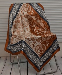 Mayree | 【resonance】ペイズリー柄 アシンメトリー シルクタッチ 大判スカーフ【マルチウェイ】(バンダナ/スカーフ)