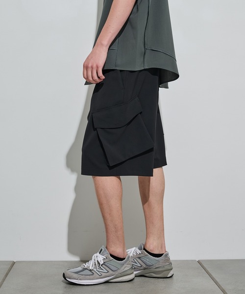 N.HOOLYWOOD(N.ハリウッド)の「【N.HOOLYWOOD】〈別注〉2255-CP60-003 CARGO SHORTS(その他パンツ・メンズ・ブラック/ダークグレー・36/38)」の10枚目の写真