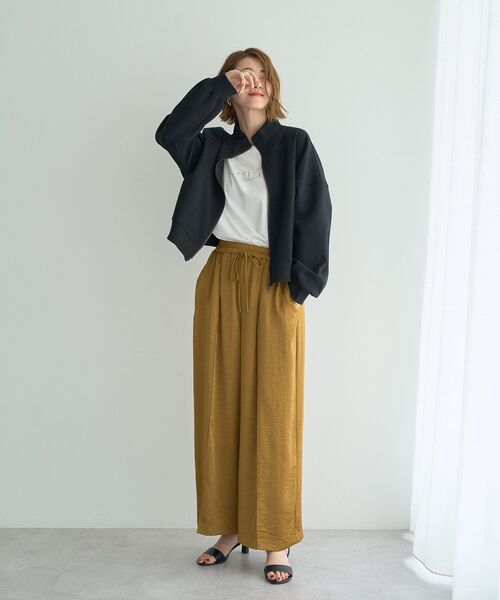 Editt by YECCA VECCA（エディットバイイェッカヴェッカ）の「ヴィンテージサテンイージーワイドパンツ（その他パンツ・レディース・ライトベージュ/キャメル/ネイビー・FREE）」の13枚目の写真