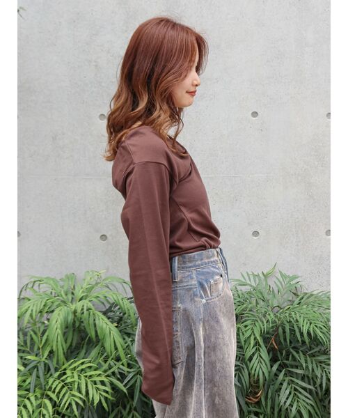 タックデザインオフショルロングスリーブTee（Tシャツ