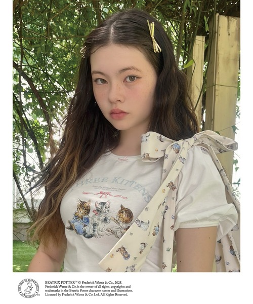 MORE self LOVE(モアセルフラブ)の「【Peter Rabbit(TM)】THREE KITTENS TEE(Tシャツ/カットソー・レディース・ピンク/オフホワイト/ブラック・FREE)」の4枚目の写真