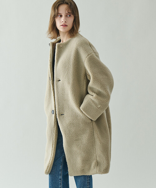 Gymphlex | ライトボア ノーカラーコート WOMEN（ノーカラーコート