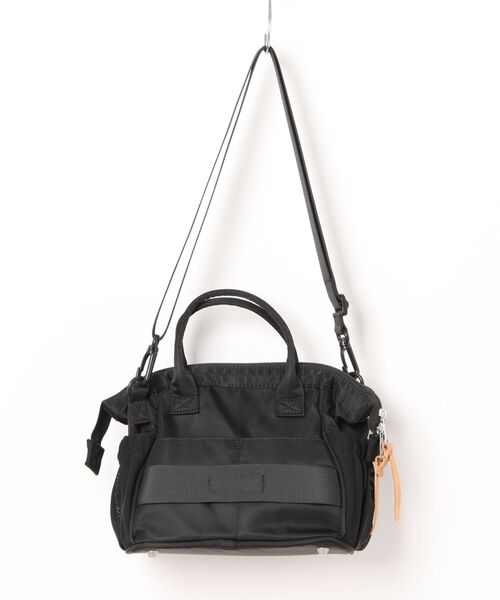 SUPER HAKKA（スーパーハッカ）の「「glanta」フラワーバンケット刺繍ミニボストンショルダーバッグ　ポーチ付き（ショルダーバッグ・レディース・ブラック/ブルー/ベージュ・FREE）」の4枚目の写真