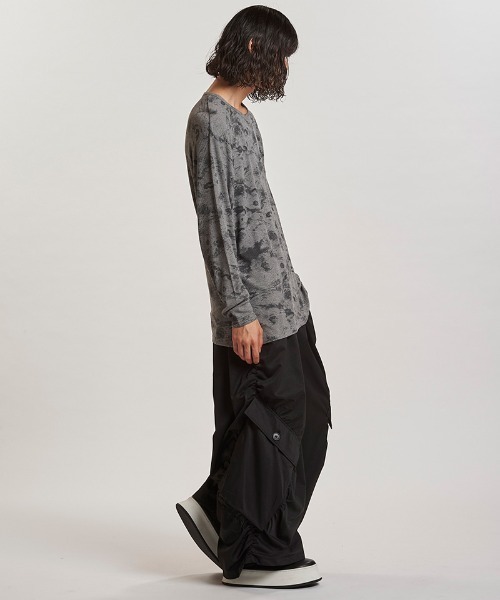 NO ID.(ノーアイディ)の「mlt5408-フラワープリントテレコPO プルオーバー(457006-323T)(Tシャツ/カットソー・メンズ・ホワイト/ブラック/グレー・ONE SIZE)」の15枚目の写真