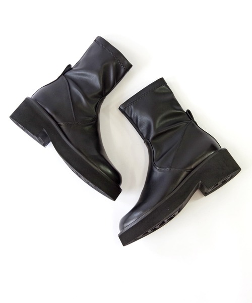 FABIO RUSCONI（ファビオルスコーニ）の「FABIO RUSCONI （ファビオ ルスコーニ） / ストレッチブーツ 2606 ミドルブーツ 厚底 トラックソール（ブーツ・レディース・ブラック・36/37/38/39）」の2枚目の写真