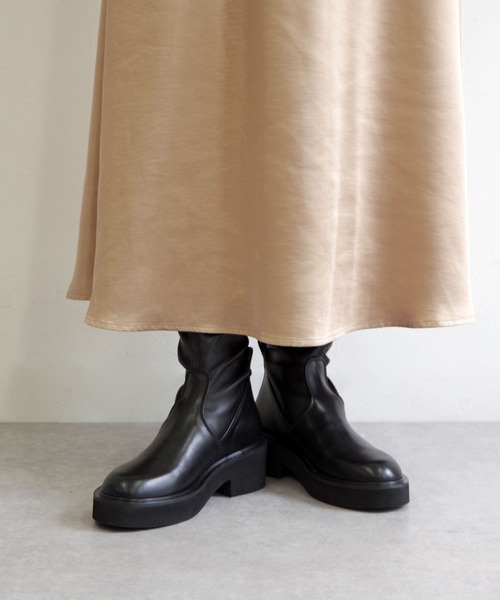 FABIO RUSCONI（ファビオルスコーニ）の「FABIO RUSCONI （ファビオ ルスコーニ） / ストレッチブーツ 2606 ミドルブーツ 厚底 トラックソール（ブーツ・レディース・ブラック・36/37/38/39）」の13枚目の写真