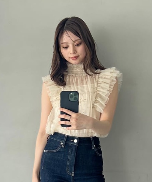 Chacott（チャコット）の「【Chacott】チュールブラウス（シャツ/ブラウス・レディース・アイボリー/ネイビー/ベージュ・0/1）」の3枚目の写真