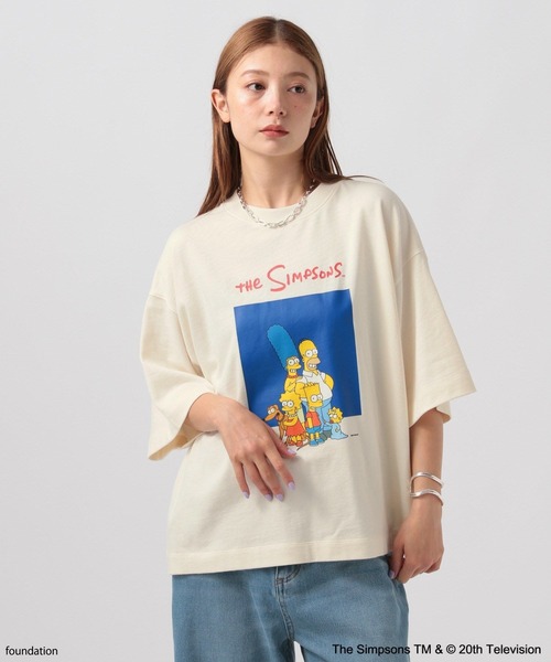 The Simpsons(ザ・シンプソンズ)の「【The Simpsons/BAYFLOW】ハーフスリーブスウェット(スウェット・レディース・チャコール/オフホワイト/ブルーグリーン・FREE)」の1枚目の写真