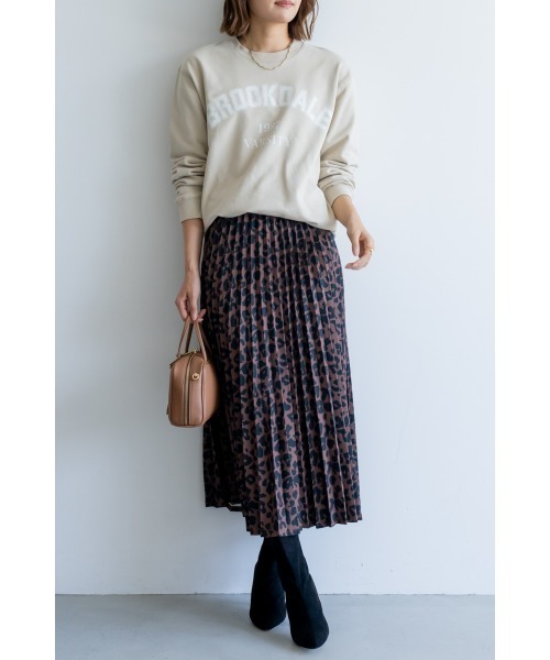 M.deux（エムドゥ）の「●ワイドロゴオーバースウェット●（Tシャツ/カットソー・レディース・ベージュ/ネイビー・MEDIUM）」の4枚目の写真