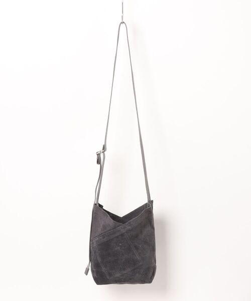 hobo（ホーボー）の「【hobo / ホーボー】 AZUMA SHOULDER BAG S PIG SUEDE（ショルダーバッグ・メンズ・ダークブラウン/チャコール/オレンジ/グリーン・FREE）」の13枚目の写真