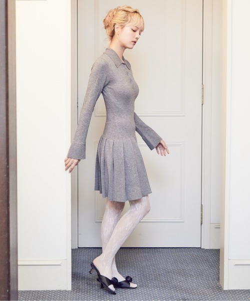 etre loin（エトルワン）の「Low waist pleated glitter knit dress（ワンピース・レディース・ブラック/グレー/モカ・M）」の4枚目の写真