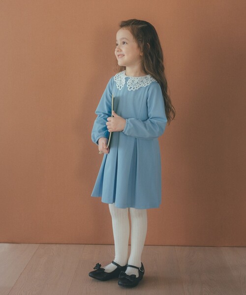 green label relaxing（グリーンレーベルリラクシング）の「リップル ワンピース / キッズ 110cm-130cm（ワンピース・キッズ・ライトブルー/ネイビー・130cm/120cm/110cm）」の3枚目の写真