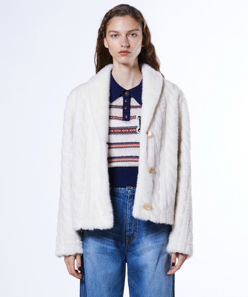 DOUBLE STANDARD CLOTHING(ダブルスタンダードクロージング)の「フェイクファーケーブルニット(ブルゾン・レディース・オフホワイト・FREE)」の4枚目の写真