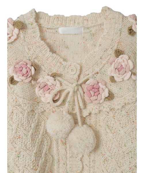 薔薇モチーフ付き レースカーディガン とノースリーブニットのセットアップ 薔薇モチーフ付き レースカーディガン とノースリーブニットのセットアップ