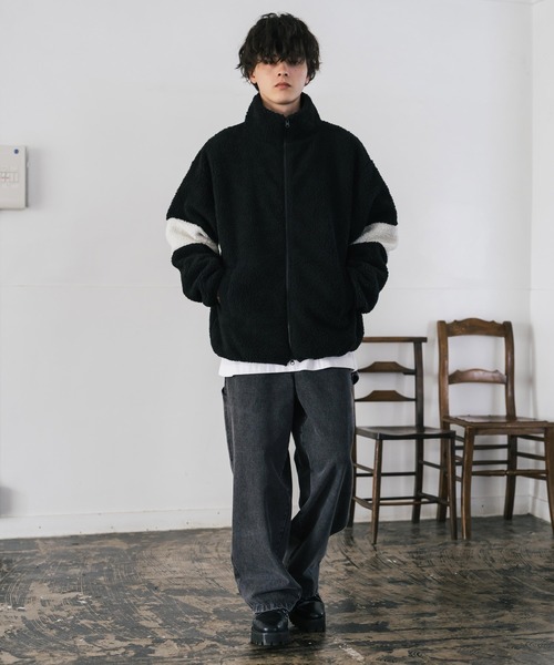 オーバーサイズ袖ライン配色切替スタンドネックボアブルゾン/フリース