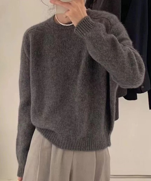 CADBURY（キャドバリー）の「クルーネックシンプルニット（ニット/セーター・レディース・オフホワイト/ブラック/ホワイト/ピンク/レッド/パープル/ベージュ/ダークグレー・FREE）」の5枚目の写真