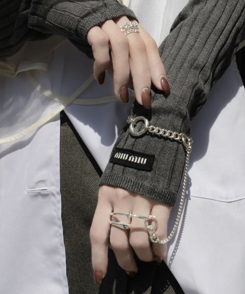 Soierie(ソワリー)の「カラビナ ループ チェーン リング (2Set) / Carabiner loop chain ring (2Set)(リング・レディース・シルバー・S/L)」の7枚目の写真