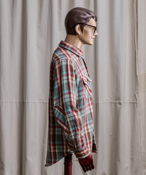 Coffee & Cigarettes(コーヒーアンドシガレッツ)の「10B5 Heavy Flannel One Wash Work Shirt(シャツ/ブラウス・メンズ・サックスブルー系/オレンジ系・XL/M/L)」の4枚目の写真