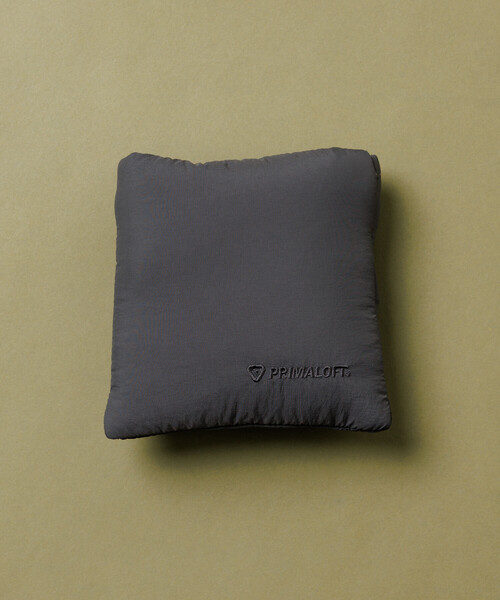 FREAK'S STORE（フリークスストア）の「HIGH LOFT PRIMALOFT PADDED SCARF/ハイロフト プリマロフト パデット スカーフ ダウンマフラー（マフラー・メンズ・チャコールグレー/オリーブ/ブラック・ONE SIZE）」の12枚目の写真