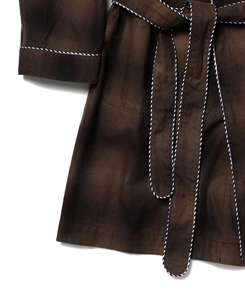 BEAMS(ビームス)の「◇VAPORIZE / オンブレチェック ガウン(その他アウター・メンズ・ダークブラウン/ブルー・MEDIUM/LARGE)」の6枚目の写真