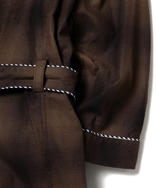 BEAMS(ビームス)の「◇VAPORIZE / オンブレチェック ガウン(その他アウター・メンズ・ダークブラウン/ブルー・MEDIUM/LARGE)」の4枚目の写真