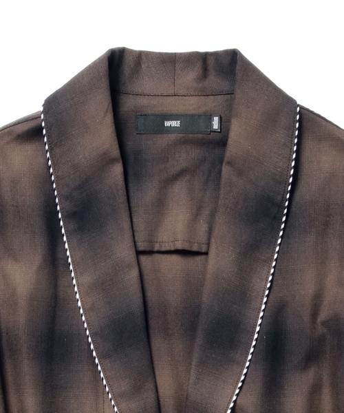 BEAMS(ビームス)の「◇VAPORIZE / オンブレチェック ガウン(その他アウター・メンズ・ダークブラウン/ブルー・MEDIUM/LARGE)」の11枚目の写真