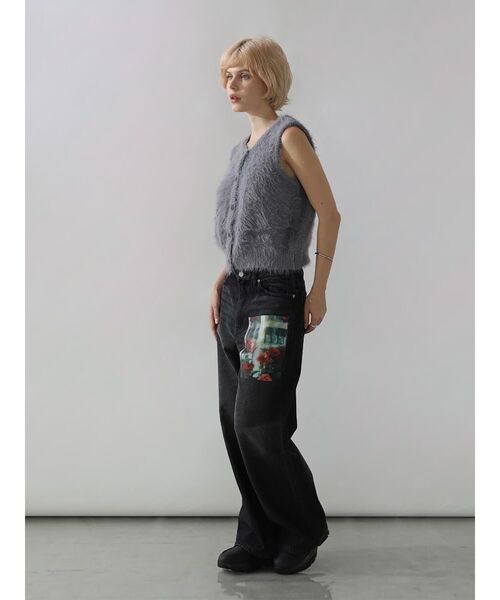 :ETHROF（イーサオブ）の「SHAGGY KNIT VEST（ニット/セーター・レディース・ブルー/ライトグレー/チャコール・MEDIUM）」の10枚目の写真