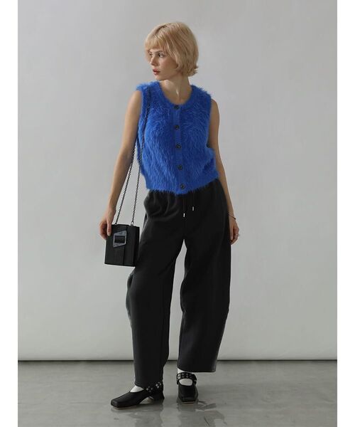 :ETHROF（イーサオブ）の「SHAGGY KNIT VEST（ニット/セーター・レディース・ブルー/ライトグレー/チャコール・MEDIUM）」の11枚目の写真