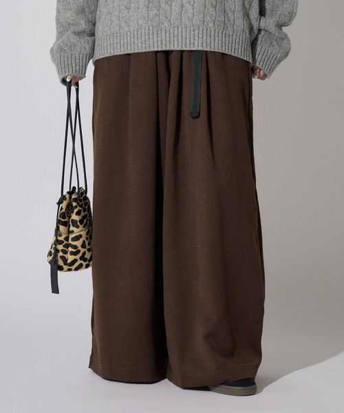 THOUSAND MILE（サウザンドマイル）の「THOUSAND MILE/サウザンドマイル WAVE ADJUST WIDE PANTS イージーワイドパンツ（スウェットパンツ・レディース・チャコール/ブラウン/ネイビー・FREE）」の2枚目の写真